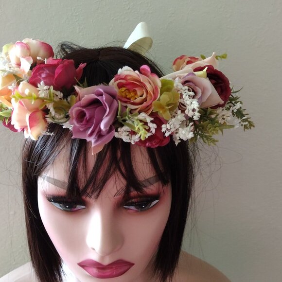 Lovely Boho flower crown, headband, so pretty for wedding, festival, garden - Picture 6 of 10